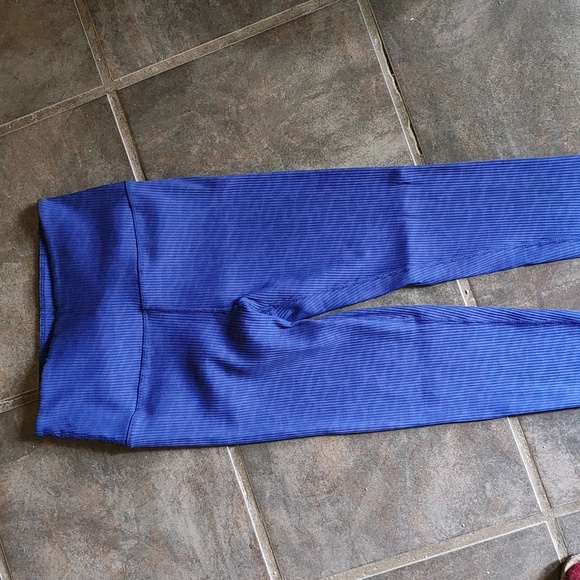 Carbon38 2 Pairs Leggings small ribbed black And Blue - Picture 8 of 13